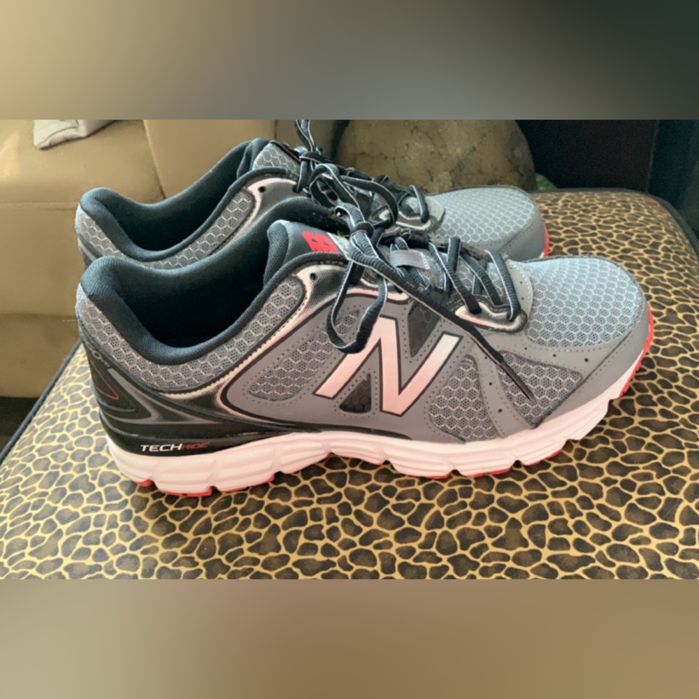 New Balance, Tennis Shoes Gem